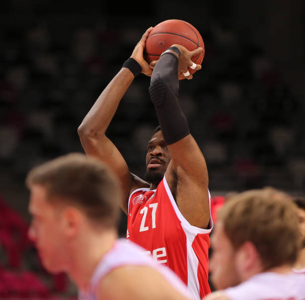 后面加上更 后面加上更